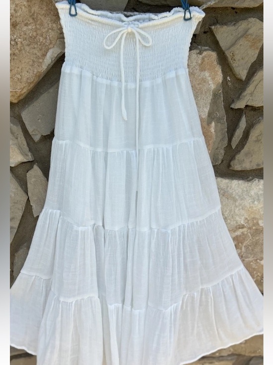 HYFVE Dresses & Skirts - HYFVE Maxi Sundress Skirt Large White Gauze Strapless Smocked Top Tiered EC